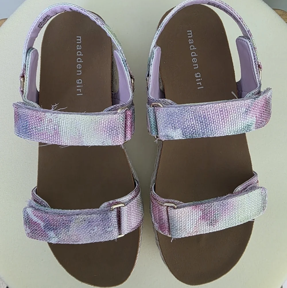 Madden Girl Teddy-T Pastel Tie-Dye Platform Velcro Sandals, Size 4 NEW IN BOX!